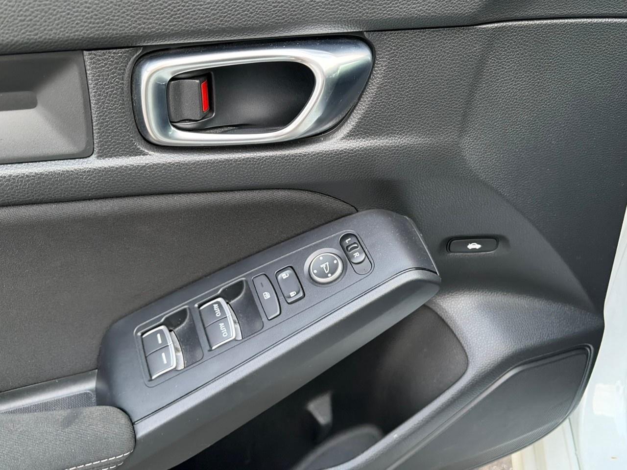 2022 Honda Civic Sedan SPORT CVT SEDAN Photo