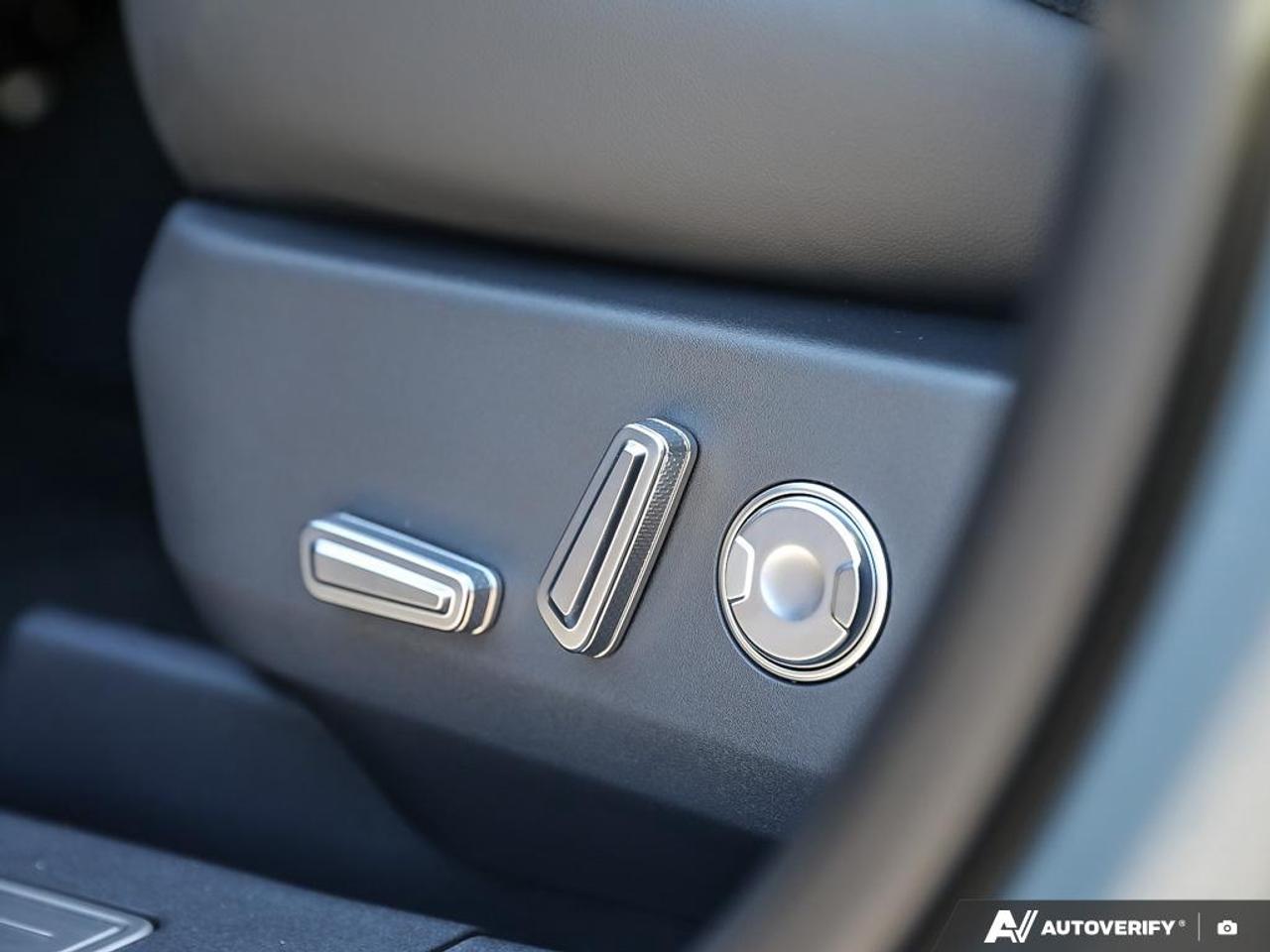 2025 Lincoln Nautilus Reserve DEMO 202A PKG | 360 CAMERA | HEATED STEERING WHEEL | JET APPEARANCE PKG | Photo