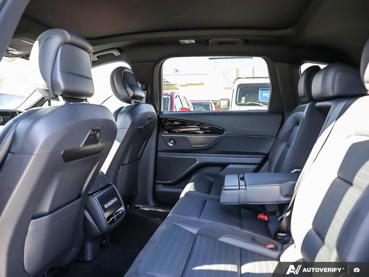 2025 Lincoln Nautilus Reserve DEMO 202A PKG | 360 CAMERA | HEATED STEERING WHEEL | JET APPEARANCE PKG | Photo