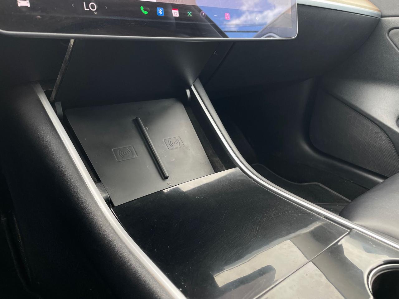 2020 Tesla Model 3 Standard Range Plus *TOW HITCH, NAV, BACKUP CAM* - Photo #19