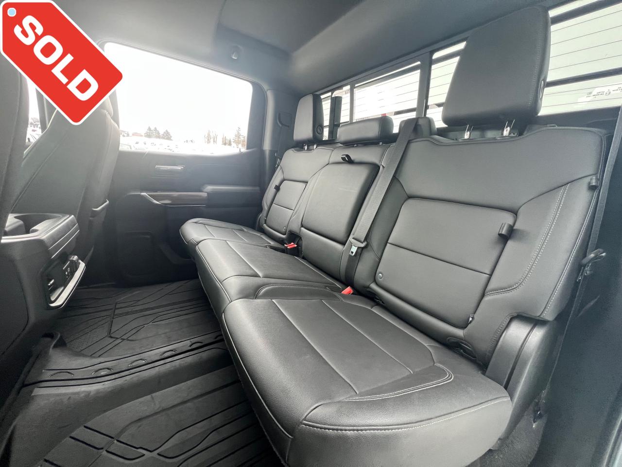 2021 Chevrolet Silverado 1500 LT Trail Boss One Owner | Trail Boss | Leather | Sunroof | 18" Wheels Photo