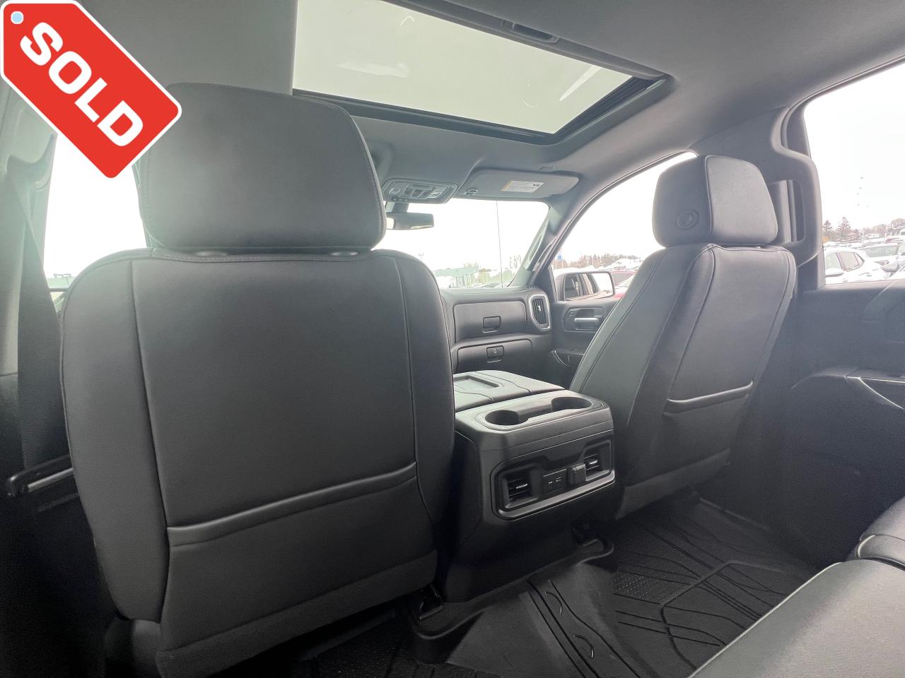 2021 Chevrolet Silverado 1500 LT Trail Boss One Owner | Trail Boss | Leather | Sunroof | 18" Wheels Photo