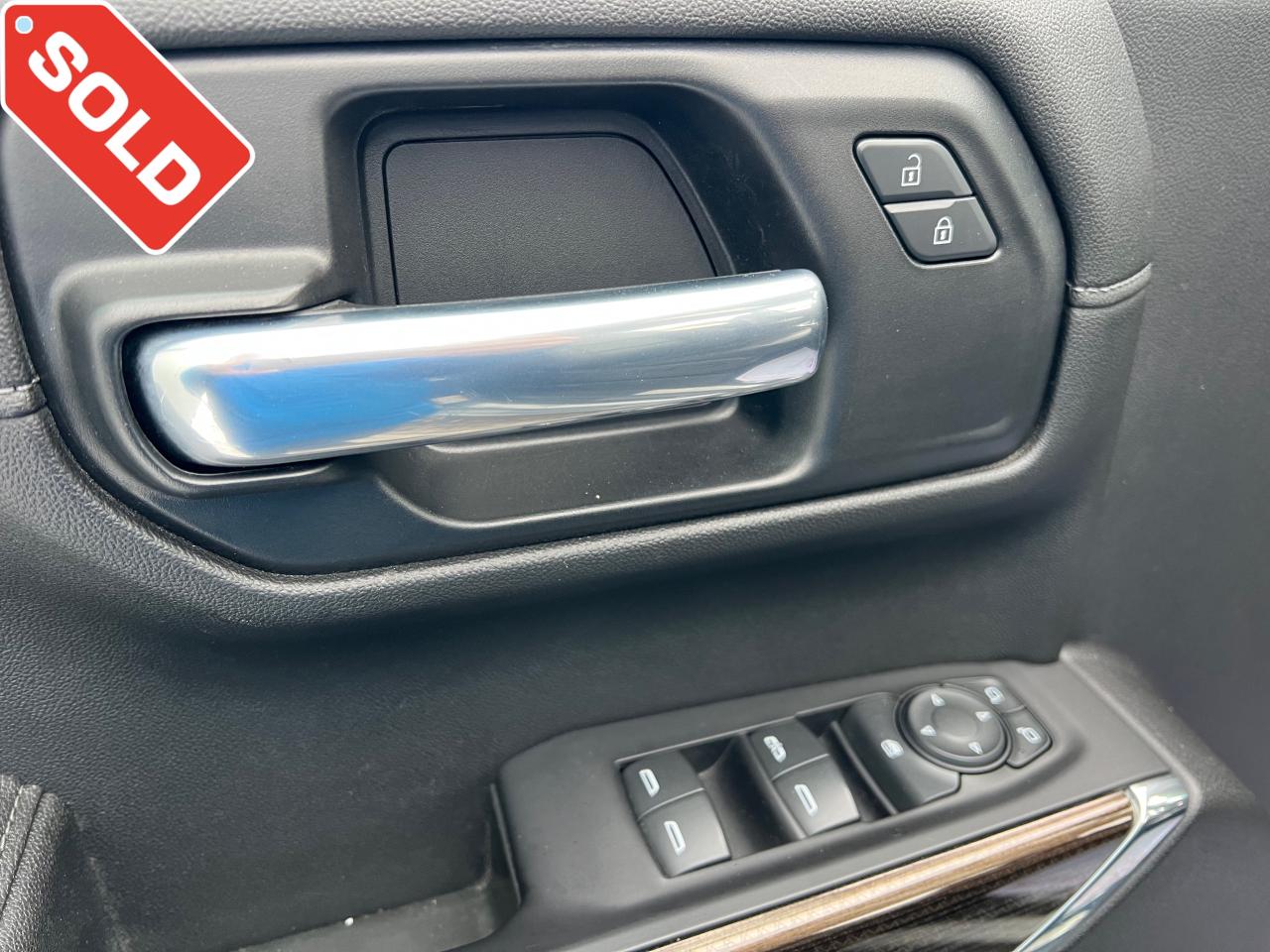 2021 Chevrolet Silverado 1500 LT Trail Boss One Owner | Trail Boss | Leather | Sunroof | 18" Wheels Photo