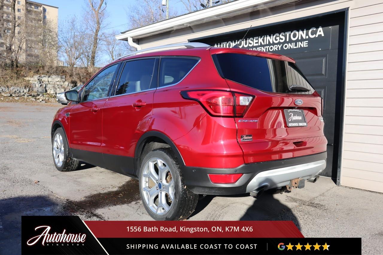 2019 Ford Escape Titanium NAVIGATION - LEATHER Photo4