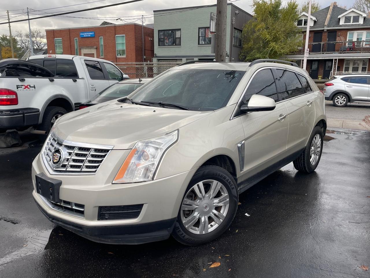 Used 2013 Cadillac SRX Leather Collection *SAFETY,MOONROOF, HEATED SEATS* for sale in Hamilton, ON