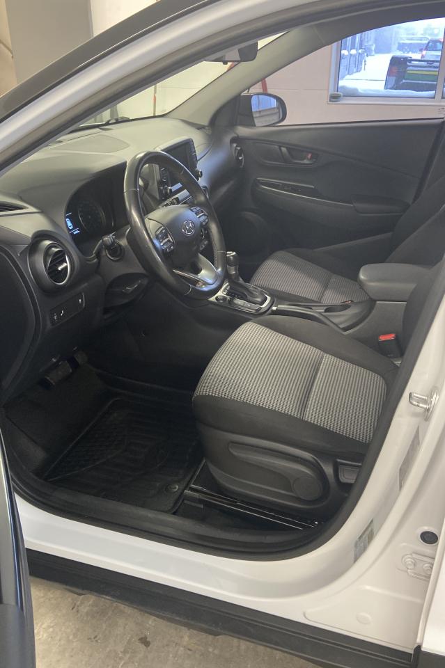 2019 Hyundai KONA Preferred Photo3