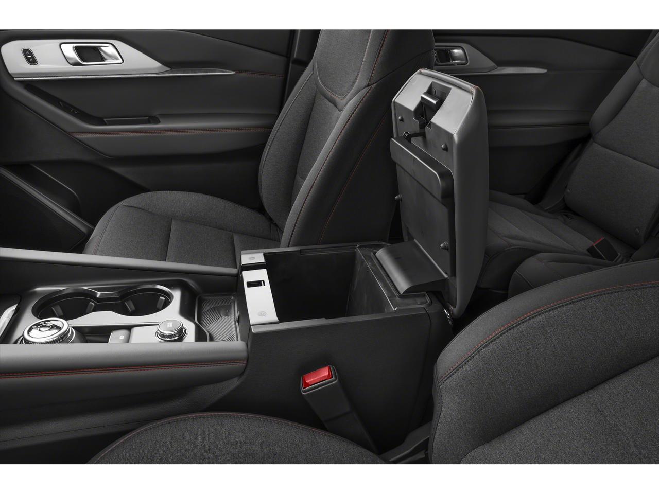 2026 Ford Explorer Active Photo5