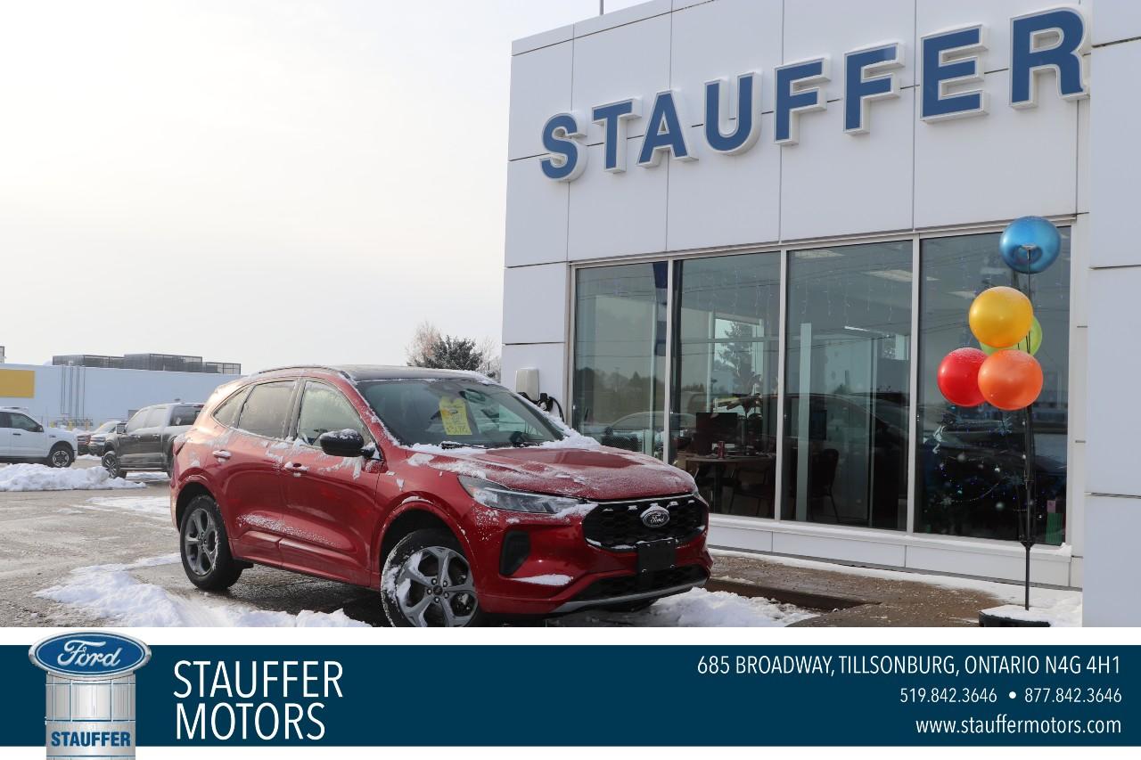 Used 2024 Ford Escape ST-Line AWD for sale in Tillsonburg, ON