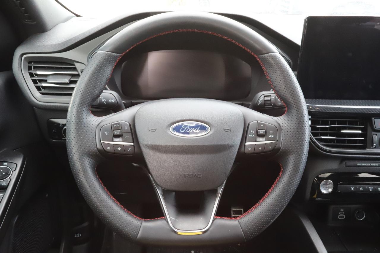 2024 Ford Escape ST-Line AWD Photo