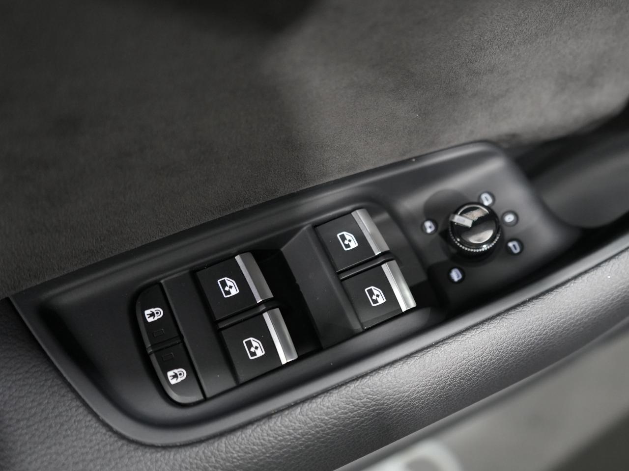 2021 Audi SQ8 HUD/360 CAM/22 IN RIM/B&0/NO ACCIDENT/1OWNER Photo