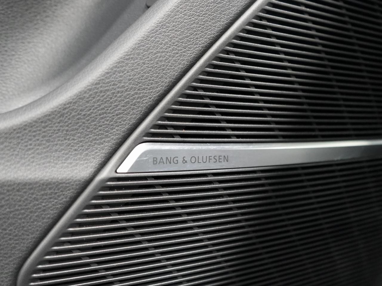 2021 Audi SQ8 HUD/360 CAM/22 IN RIM/B&0/NO ACCIDENT/1OWNER Photo