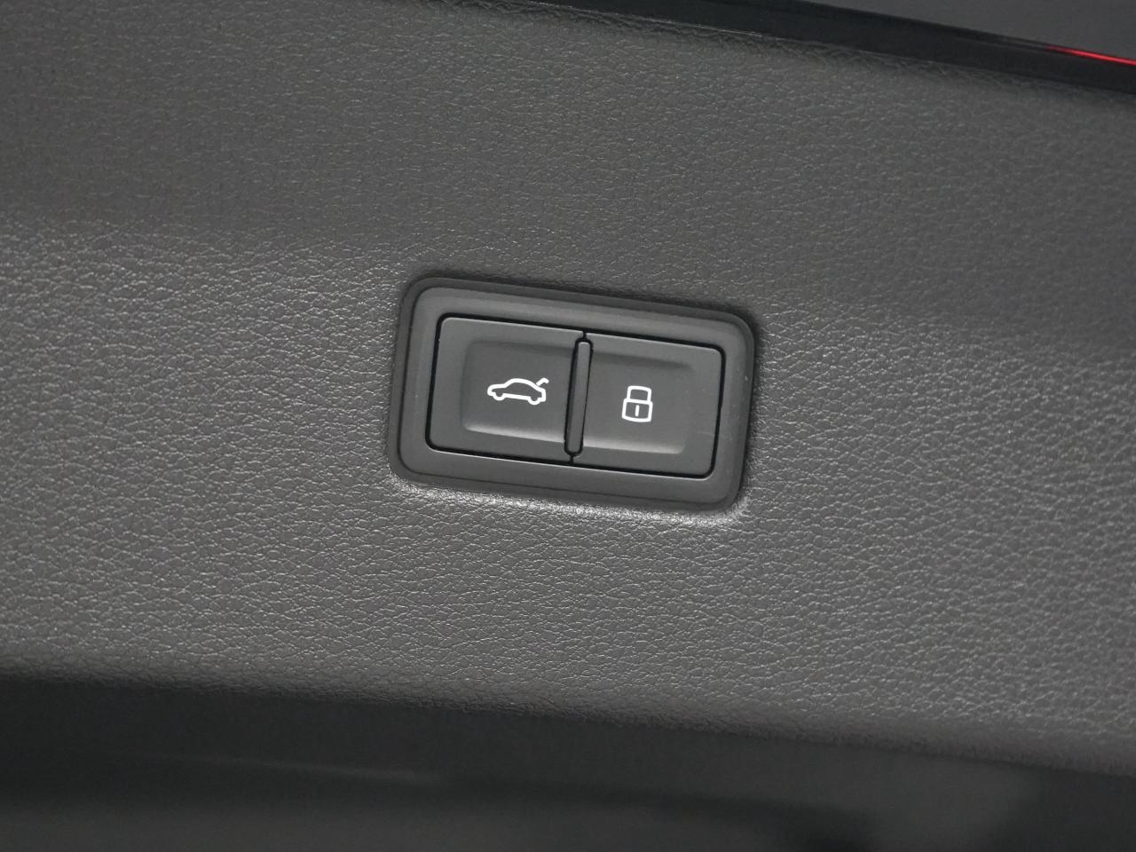 2021 Audi SQ8 HUD/360 CAM/22 IN RIM/B&0/NO ACCIDENT/1OWNER Photo