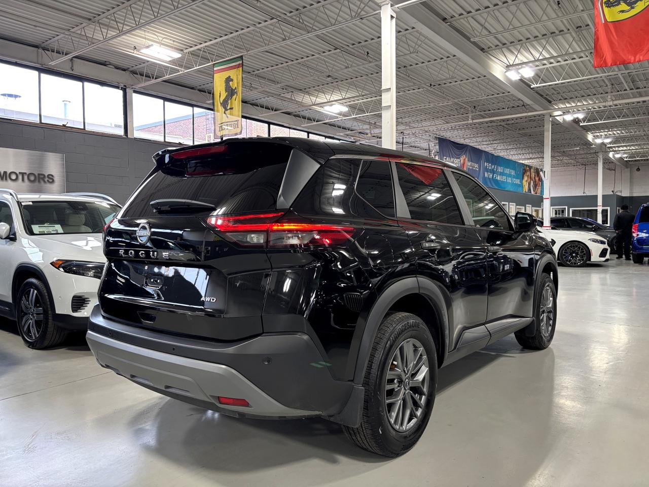 2023 Nissan Rogue S AWD|HEATEDSEATS|BACKUPCAMERA|MULTITERRAINMODES|+ - Photo #4