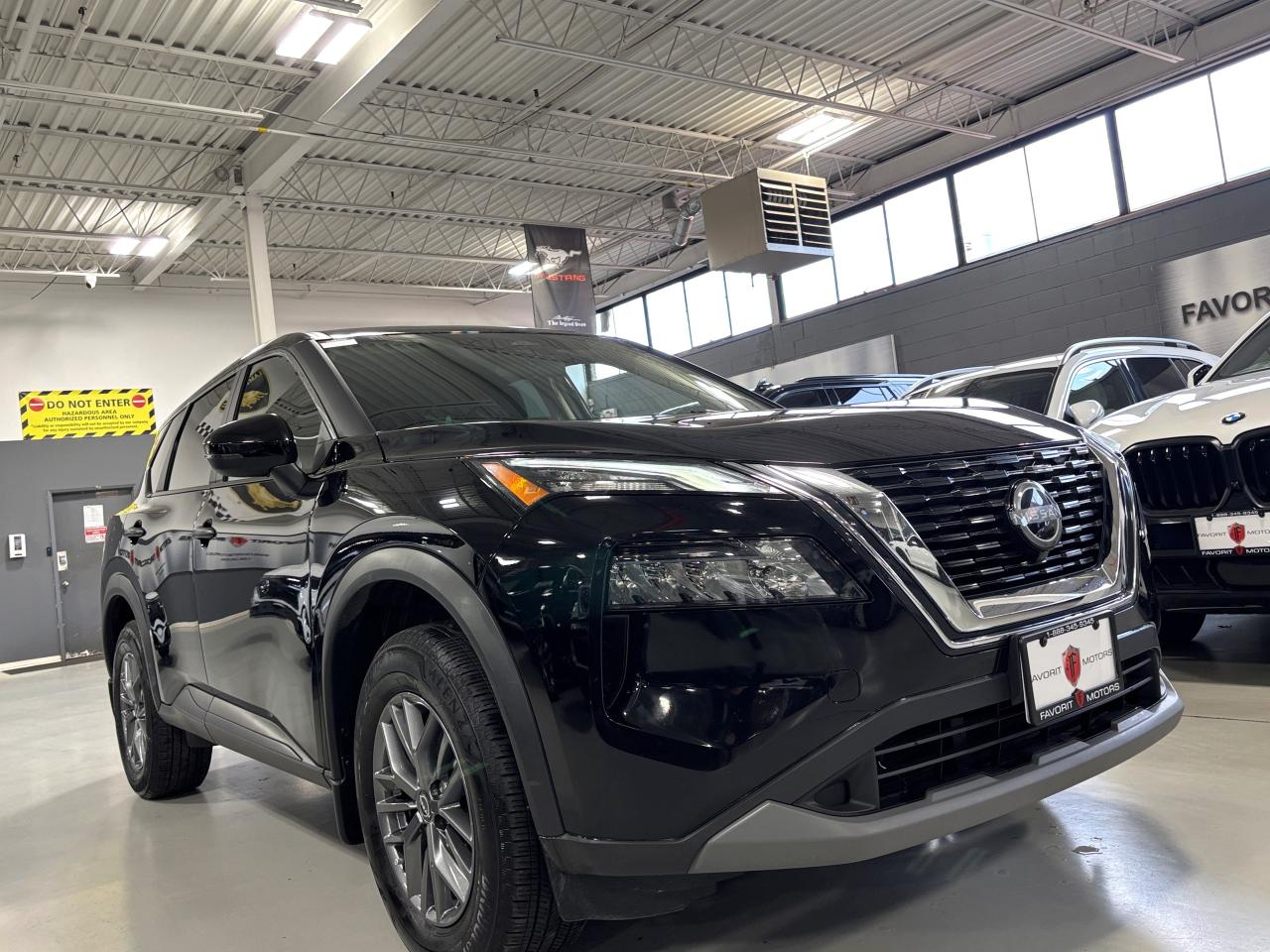 2023 Nissan Rogue S AWD|HEATEDSEATS|BACKUPCAMERA|MULTITERRAINMODES|+ - Photo #2