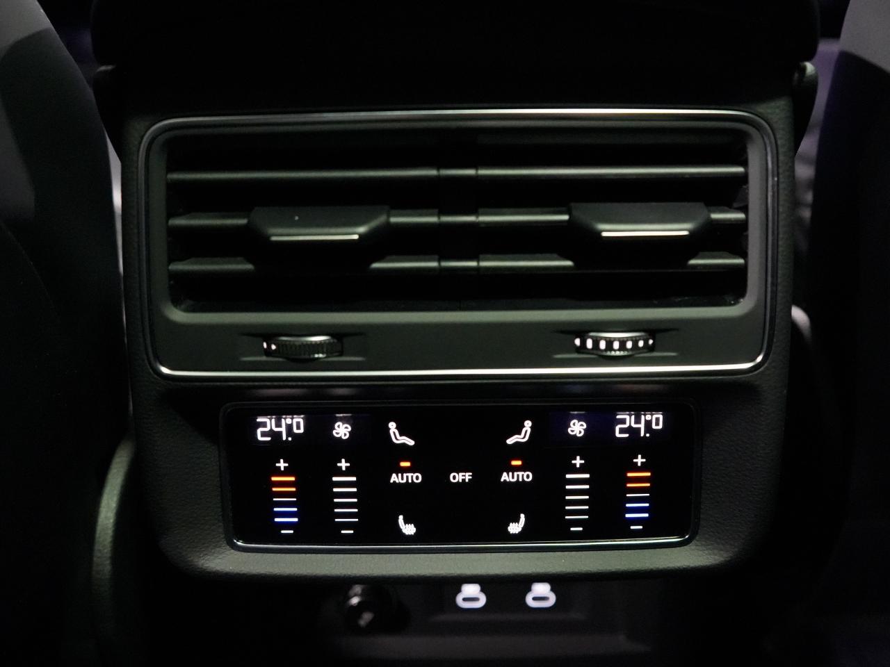 2022 Audi SQ8 PANO/360CAM/B&O/HUD/CARBON FIBER/NOACCIDENT/1OWNER Photo