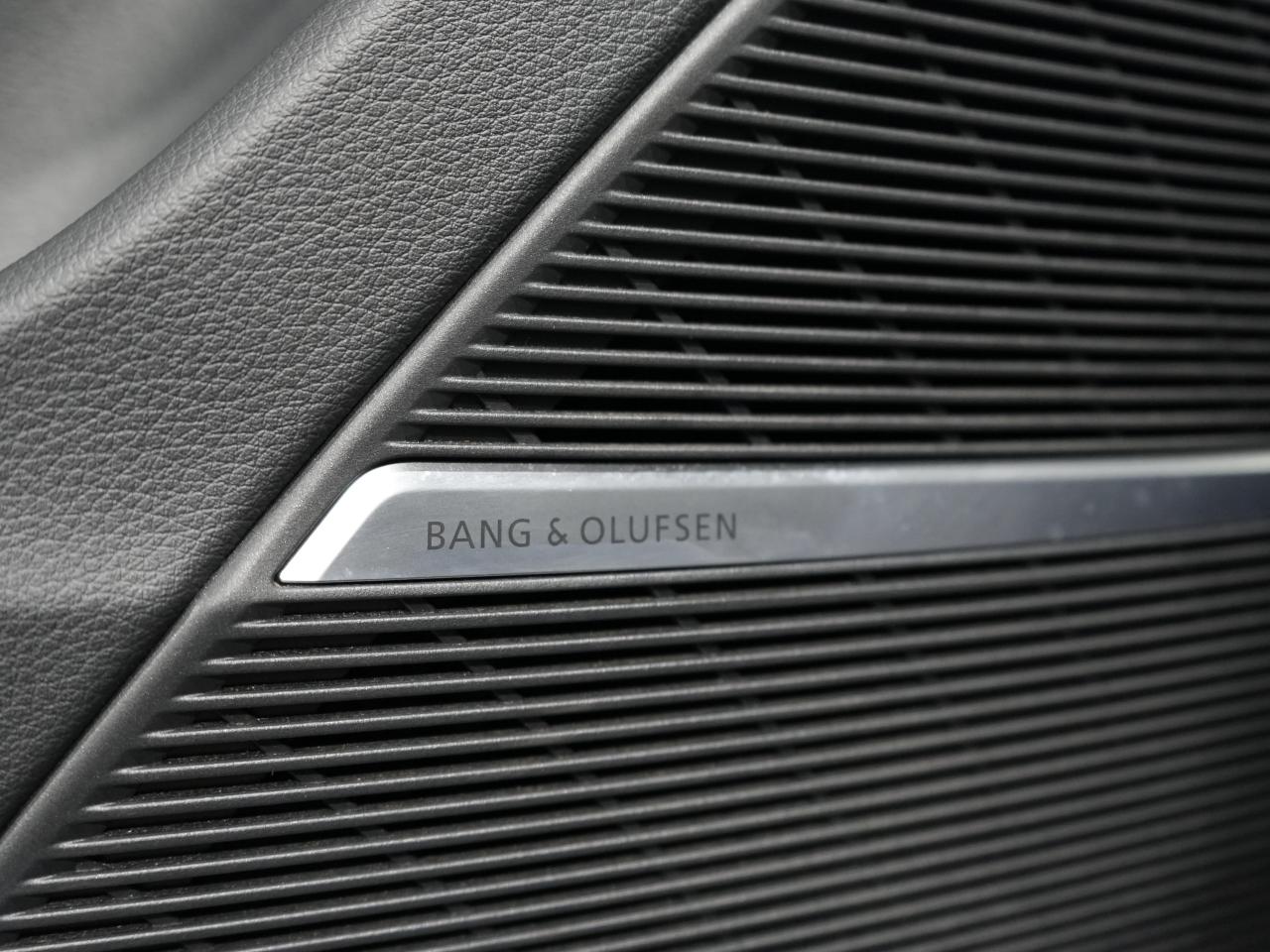 2022 Audi SQ8 PANO/360CAM/B&O/HUD/CARBON FIBER/NOACCIDENT/1OWNER Photo