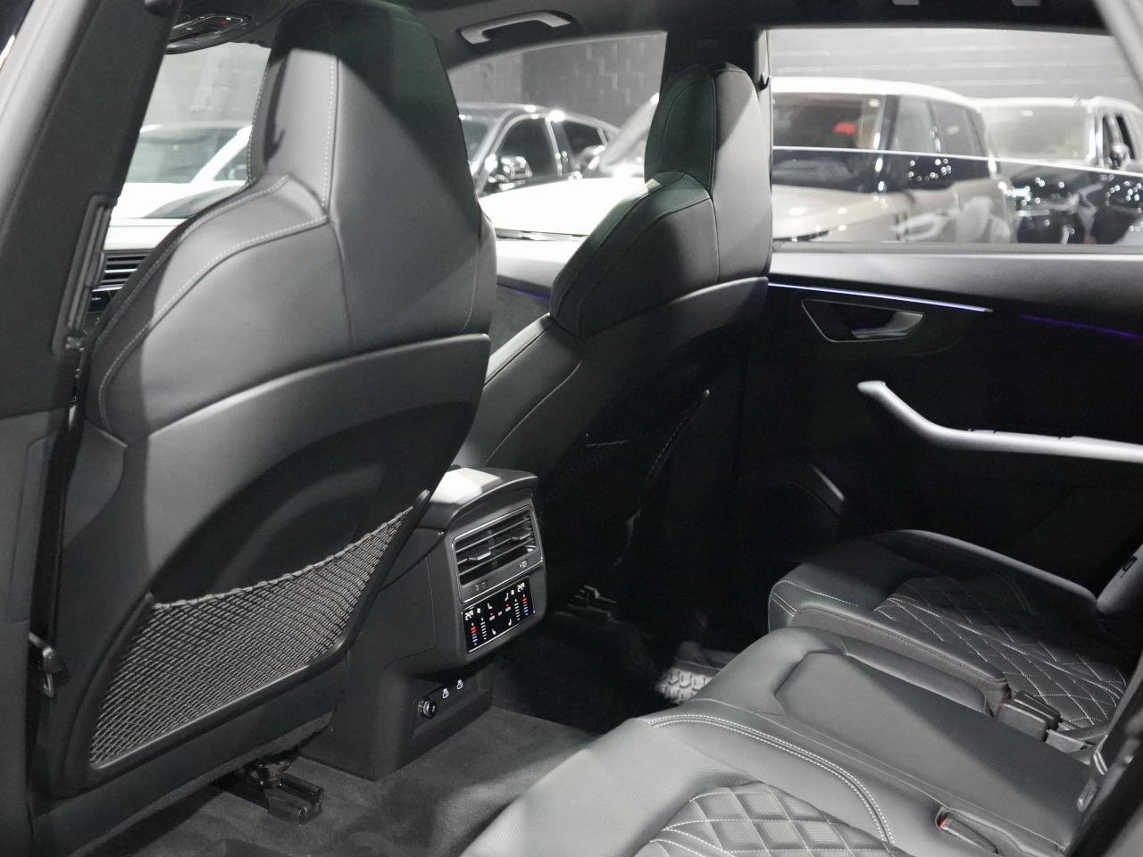2022 Audi SQ8 PANO/360CAM/B&O/HUD/CARBON FIBER/NOACCIDENT/1OWNER Photo