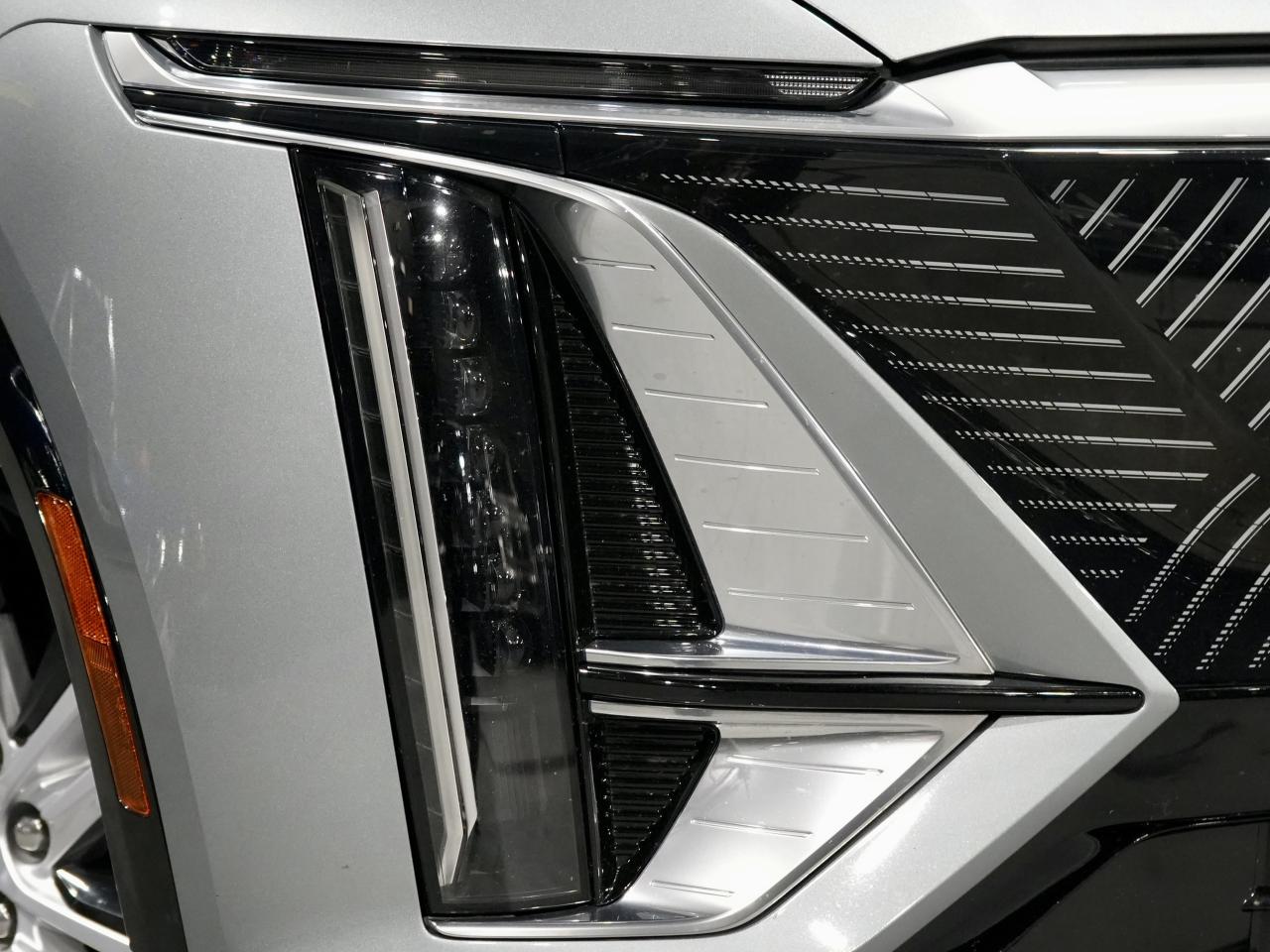 2024 Cadillac LYRIQ AWD| DRIVE ASSIST| PANO| READY FOR PICK UP Photo