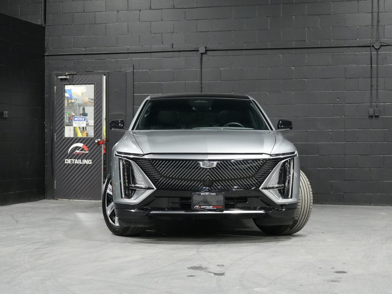 2024 Cadillac LYRIQ AWD| DRIVE ASSIST| PANO| READY FOR PICK UP Photo