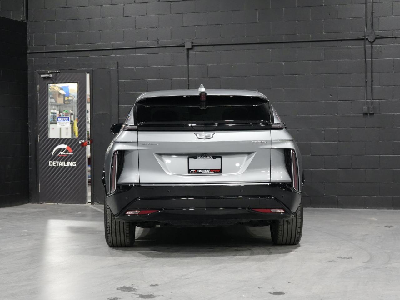 2024 Cadillac LYRIQ AWD| DRIVE ASSIST| PANO| READY FOR PICK UP Photo