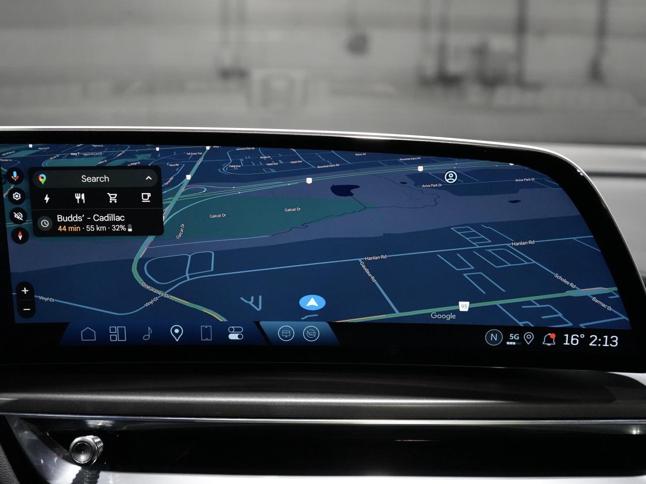 2024 Cadillac LYRIQ AWD| DRIVE ASSIST| PANO| READY FOR PICK UP Photo