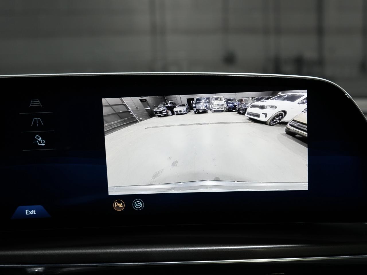 2024 Cadillac LYRIQ AWD| DRIVE ASSIST| PANO| READY FOR PICK UP Photo