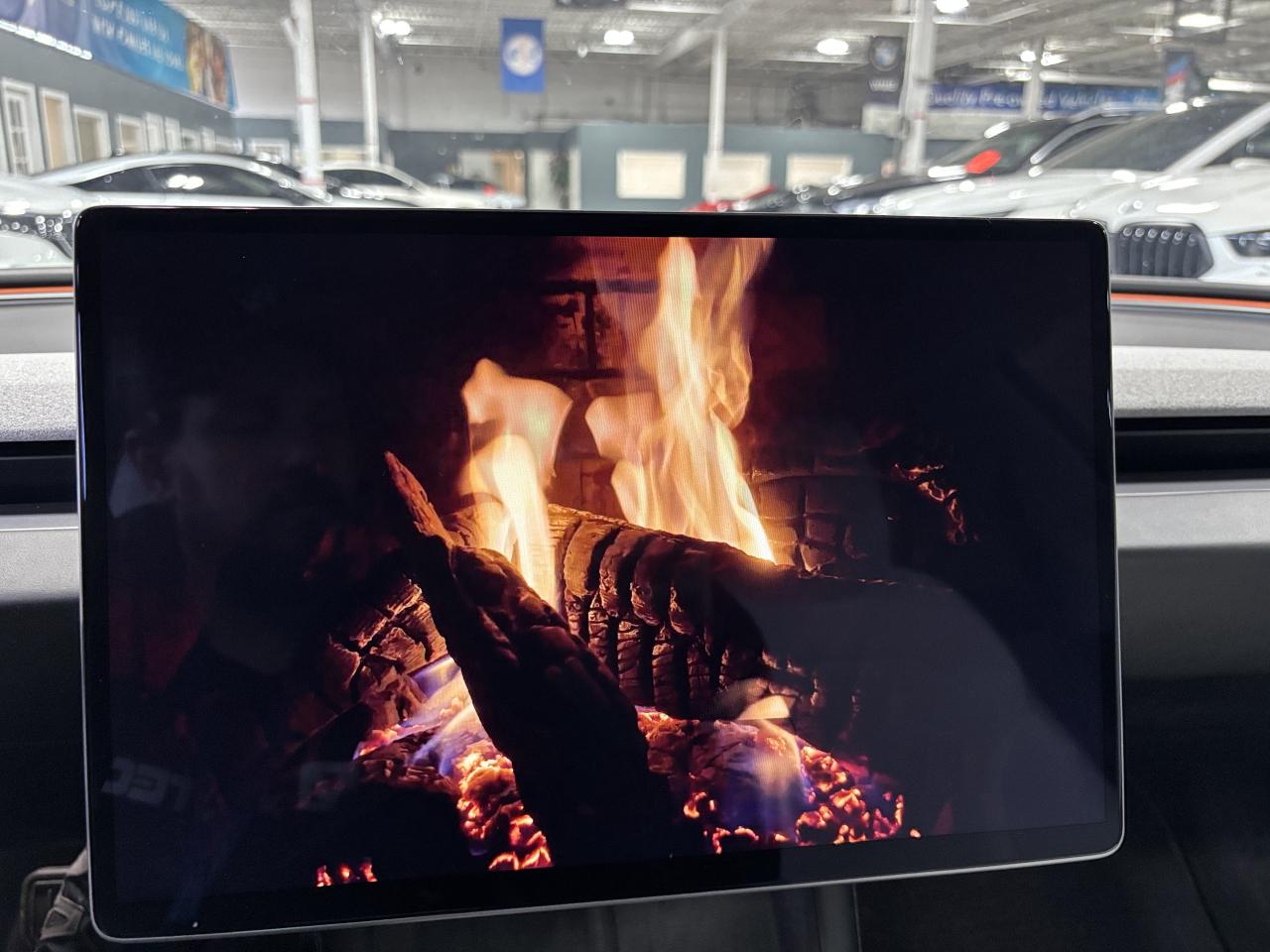 2024 Tesla Model 3 RWD|FRONTPPF|WHITELEATHER|AMBIENT|REARSCREEN|NAV|+ - Photo #44