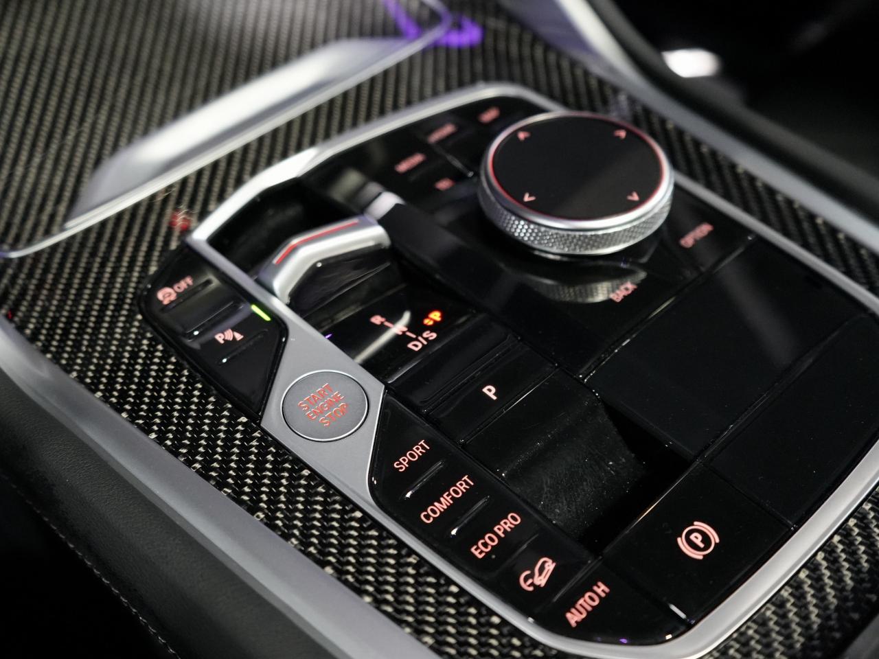 2025 BMW X6 xDrive40i/PANO/HUD/360CAM/22 IN RIM/CARBON FIBER Photo