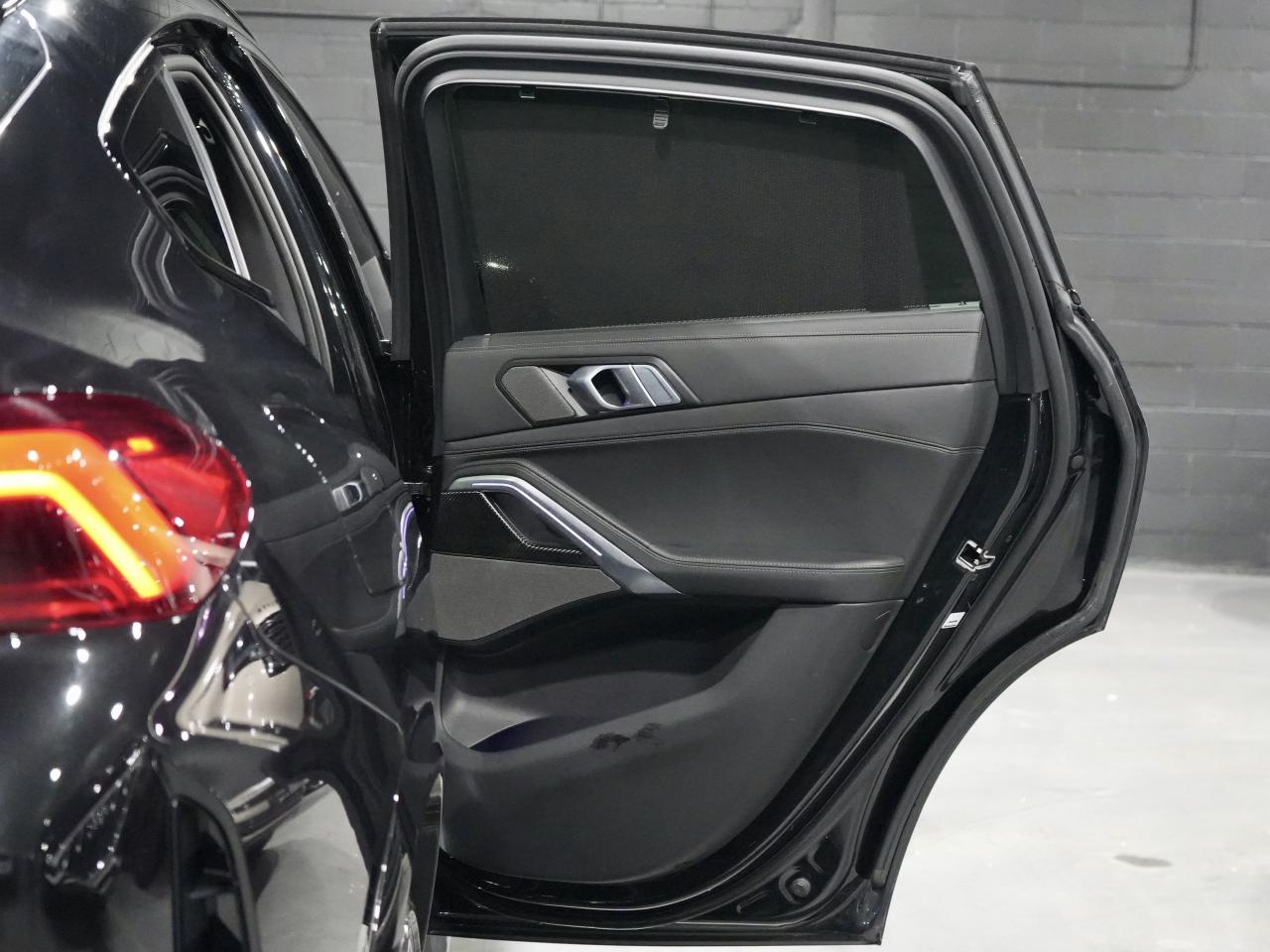 2025 BMW X6 xDrive40i/PANO/HUD/360CAM/22 IN RIM/CARBON FIBER Photo