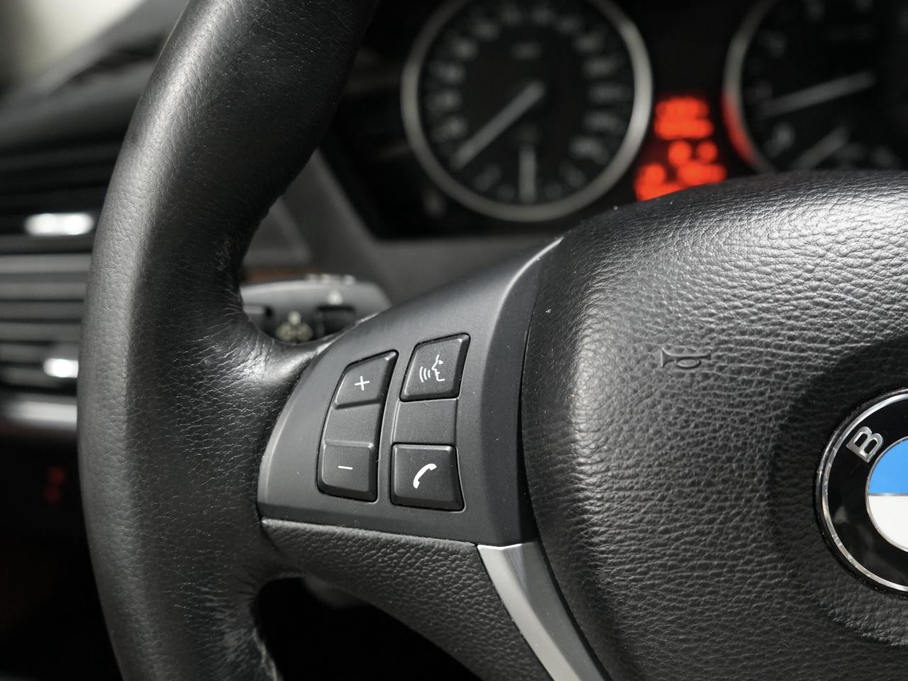 2012 BMW X5 AWD 4dr 50i/PANO/NAV/CAM/7PASS/NO ACCIDENTS Photo