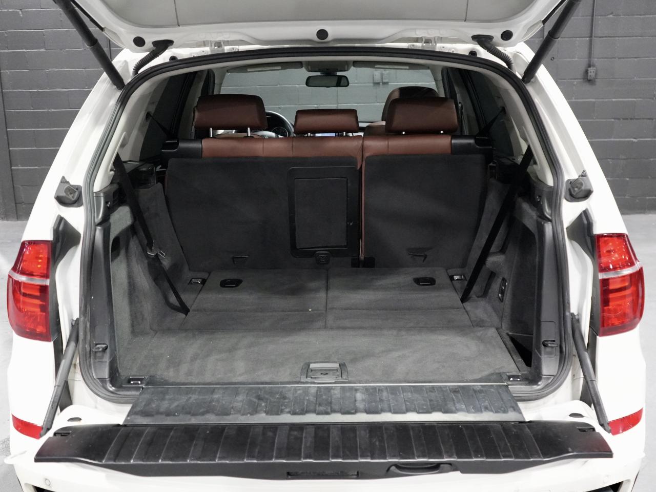 2012 BMW X5 AWD 4dr 50i/PANO/NAV/CAM/7PASS/NO ACCIDENTS Photo