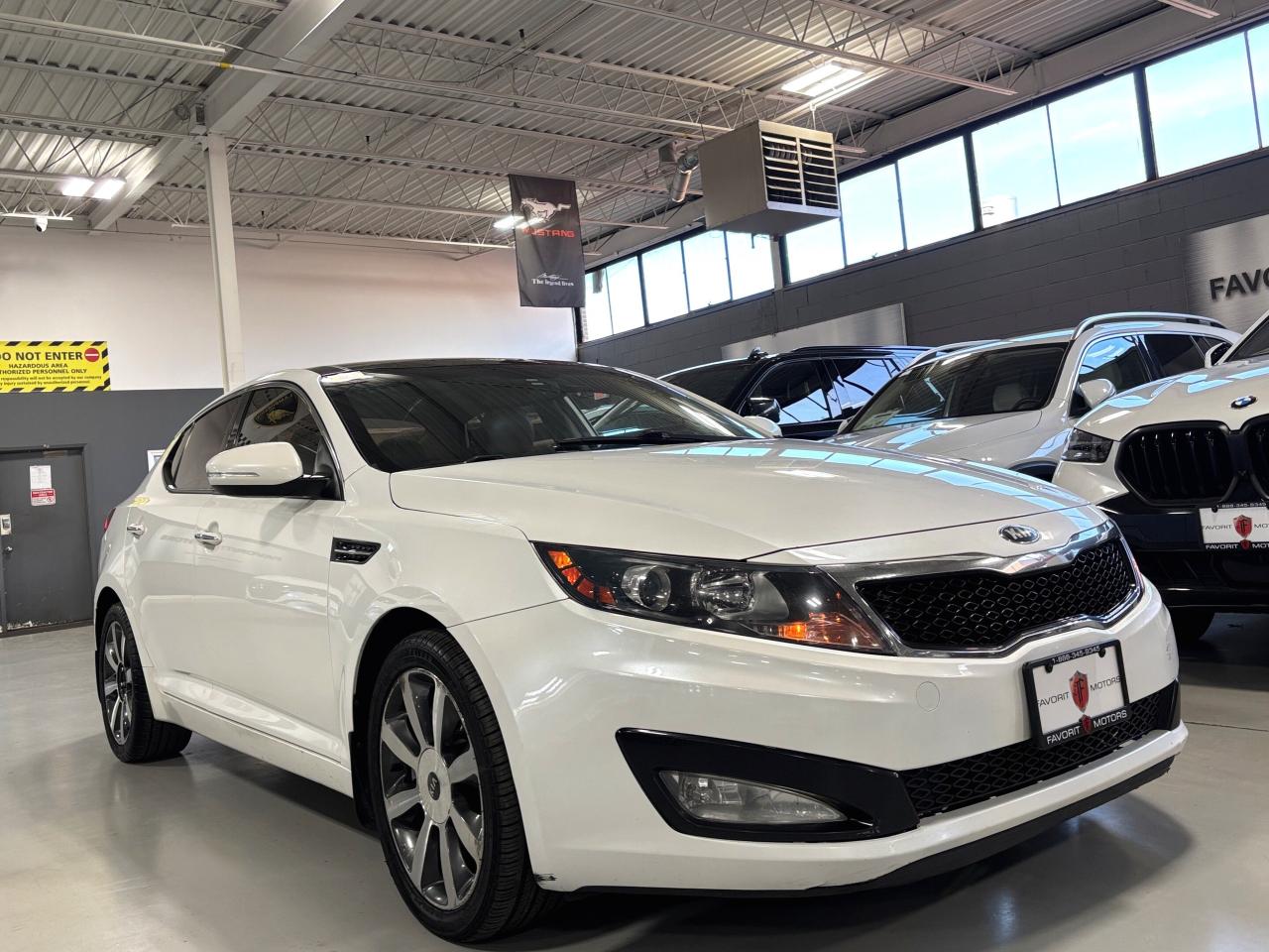 2013 Kia Optima EX|NAV|INFINITYAUDIO|LEATHER|DUALSUNROOF|BACKUPCAM - Photo #2