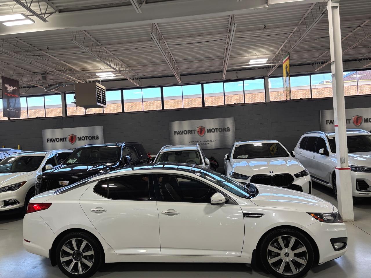 2013 Kia Optima EX|NAV|INFINITYAUDIO|LEATHER|DUALSUNROOF|BACKUPCAM Photo2