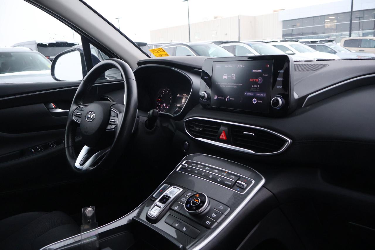 2022 Hyundai Santa Fe Preferred | Heated Seats | Photo