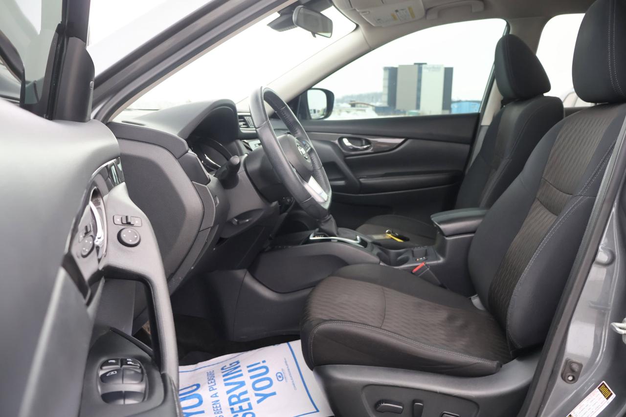 2019 Nissan Rogue | Heated Seats | Photo