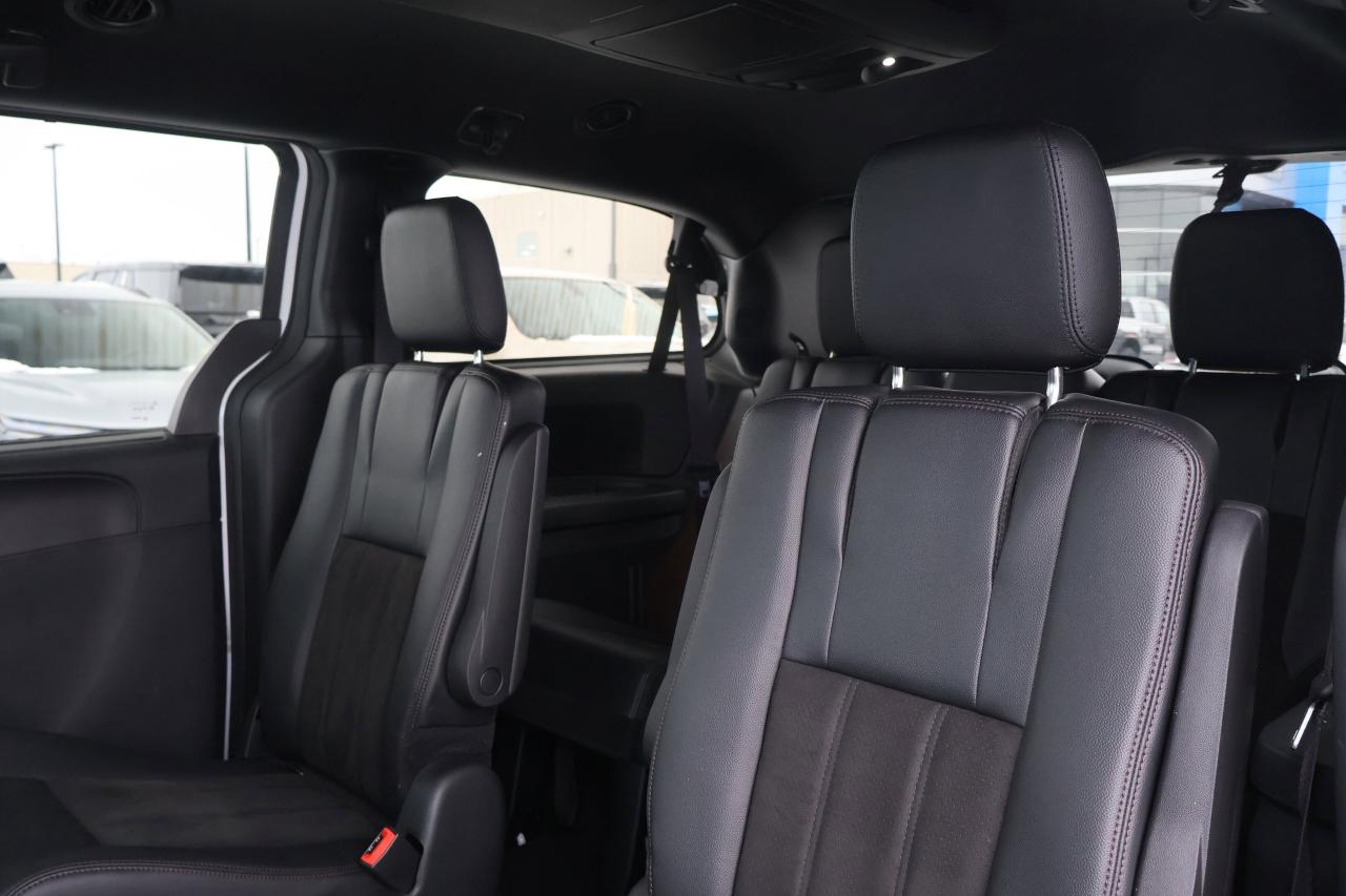 2020 Dodge Grand Caravan Premium Plus | Heated Mirrors | Photo