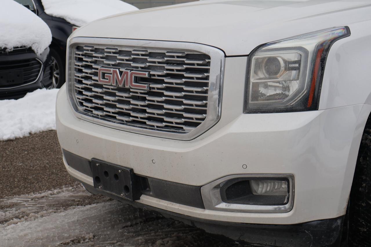 2019 GMC Yukon Denali Photo4