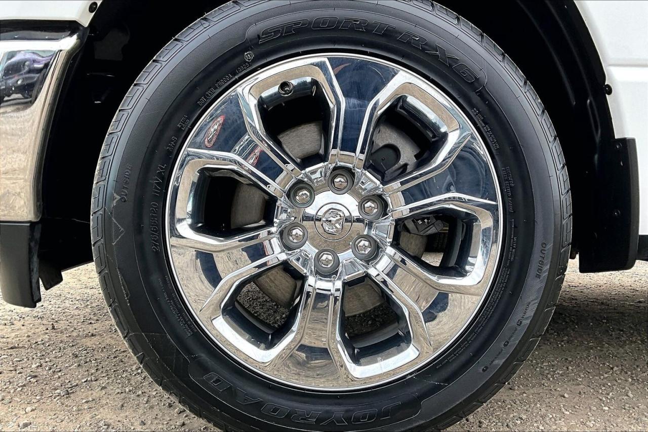 2020 RAM 1500 Big Horn Crew |Liner Cover Steps TrailerBrake |4X4 Photo