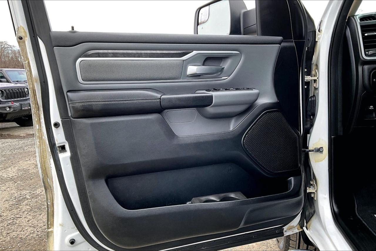 2020 RAM 1500 Big Horn Crew |Liner Cover Steps TrailerBrake |4X4 Photo