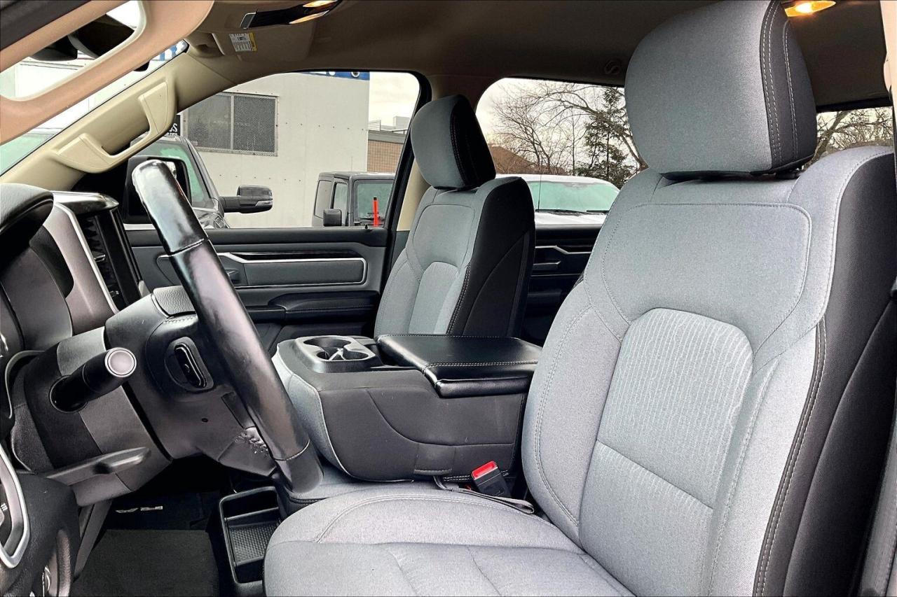 2020 RAM 1500 Big Horn Crew |Liner Cover Steps TrailerBrake |4X4 Photo