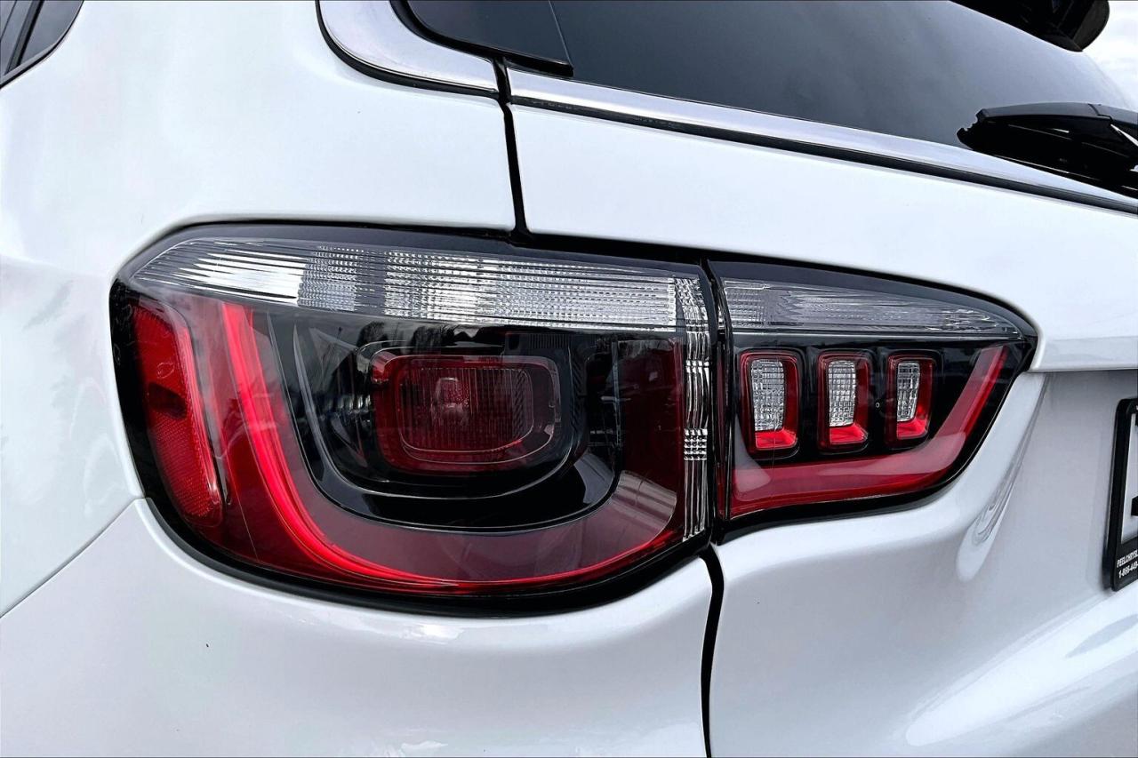 2024 Jeep Compass Limited | Heated Leather | Safety Tech | 4X4 Photo