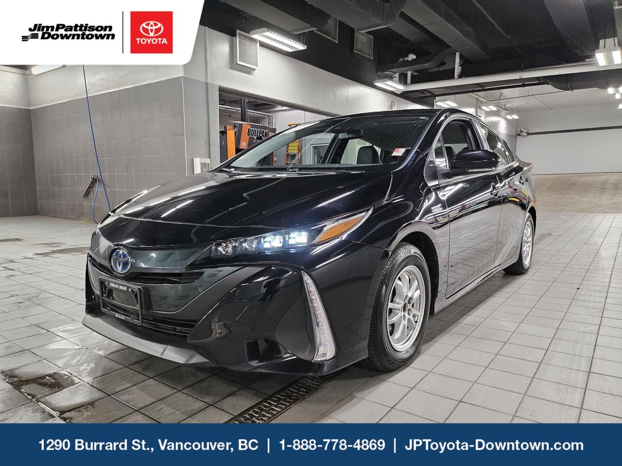 Used 2021 Toyota Prius Prime UPGRADE/ CERTIFIED/ PLUG-IN HYBRID/ LOCAL DRIVEN for sale in Vancouver, BC