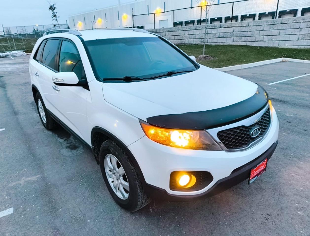 2011 Kia Sorento Front-wheel Drive 4dr I4 Manual LX Photo
