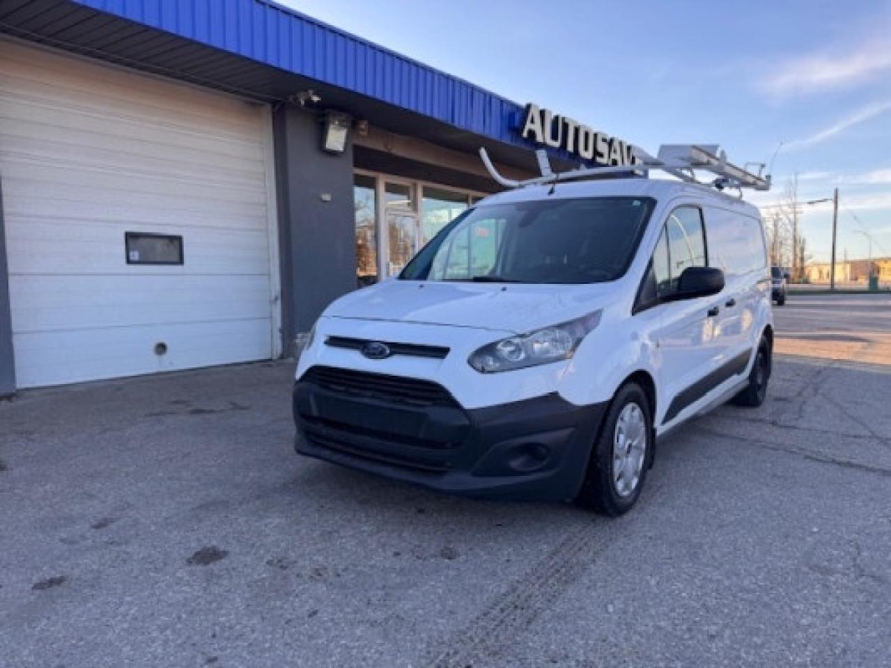Used 2017 Ford Transit Connect XLT w Rear Liftgate Wagon for sale in Winnipeg, MB