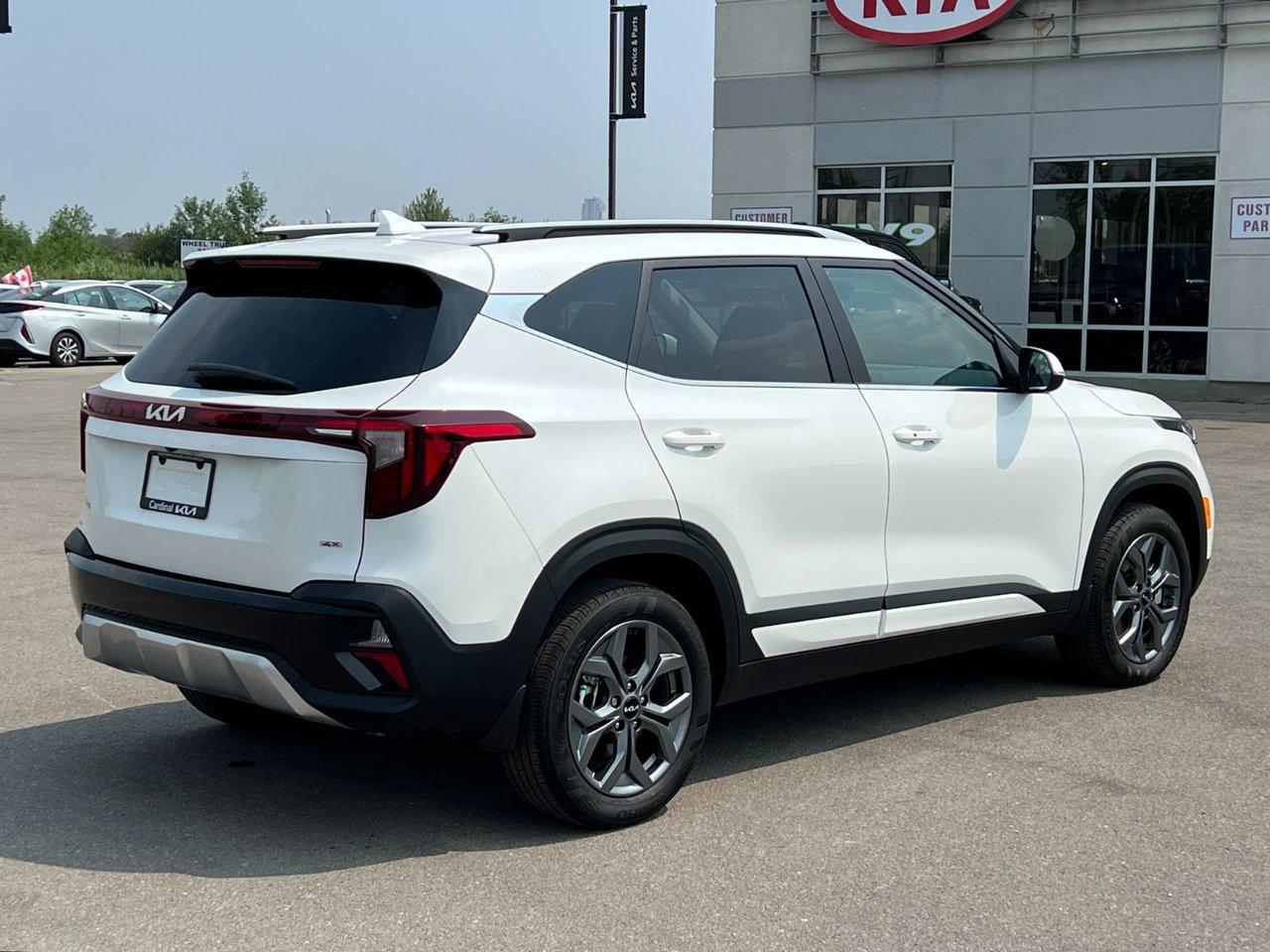 2026 Kia Seltos EX Photo2