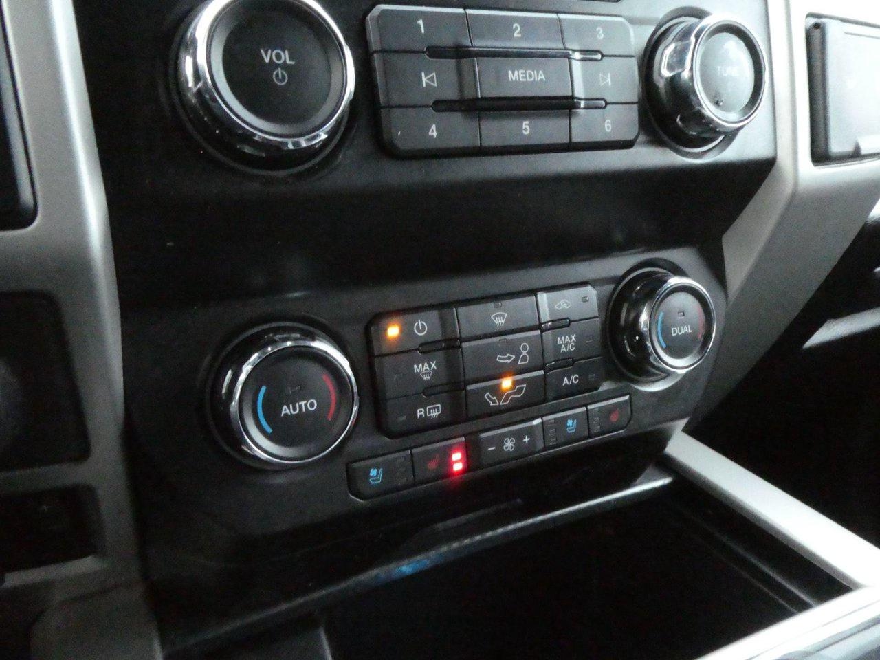 2019 Ford F-150 Lariat Photo