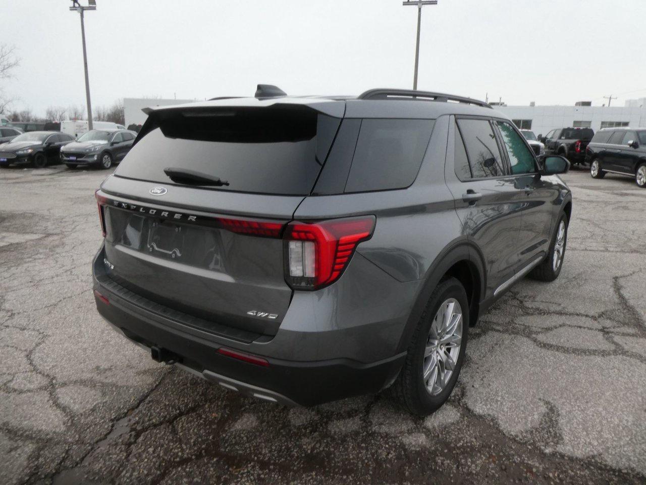 2025 Ford Explorer ACTIVE Active Photo4