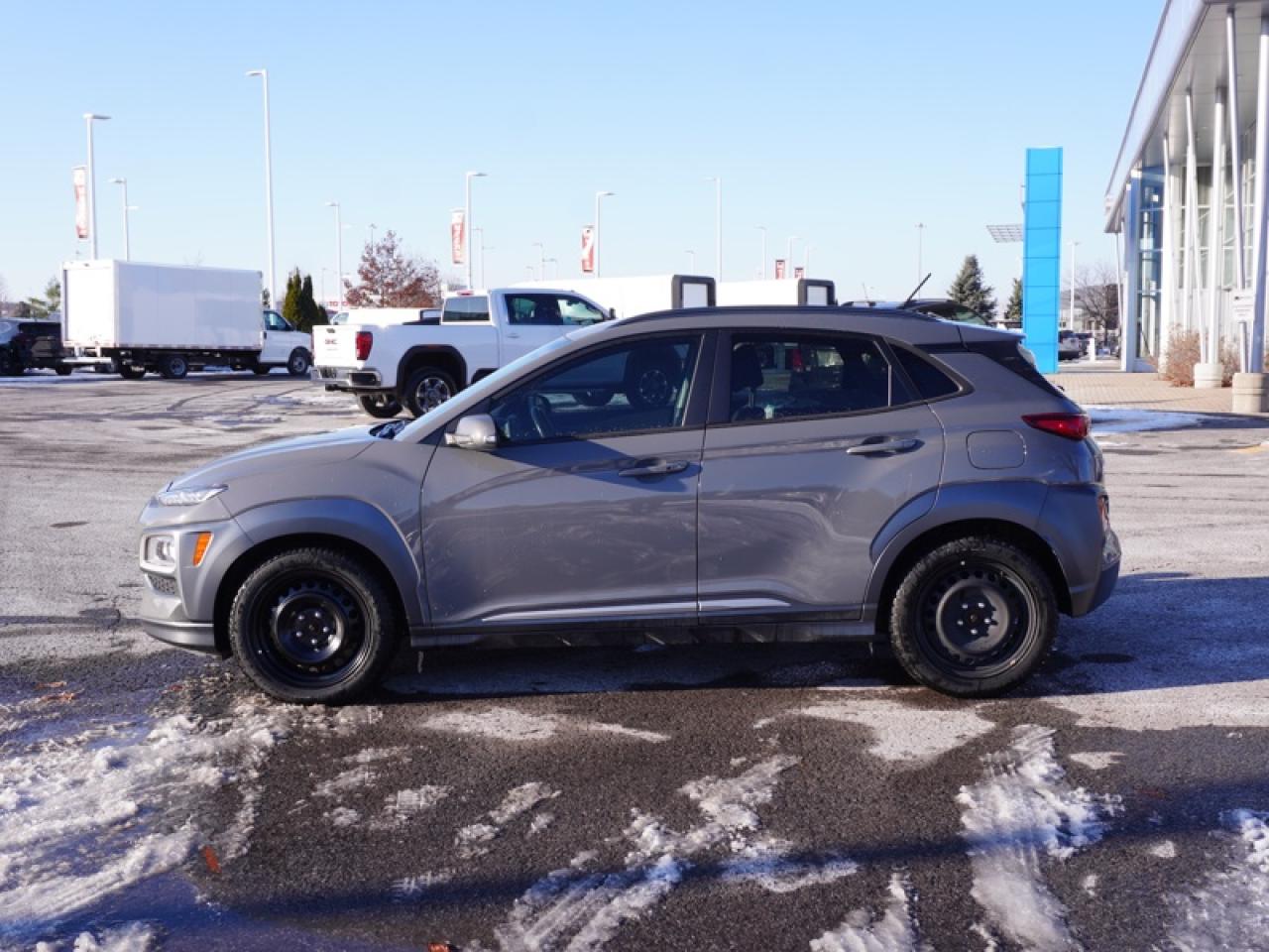 2021 Hyundai KONA 1.6T Trend AWD w/ Two-tone Photo