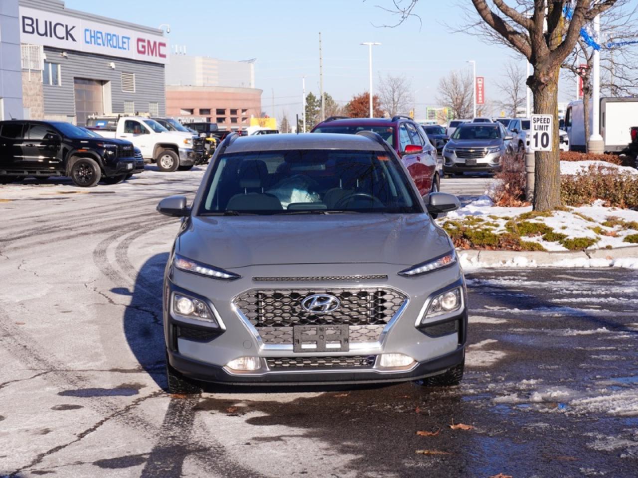 2021 Hyundai KONA 1.6T Trend AWD w/ Two-tone Photo3