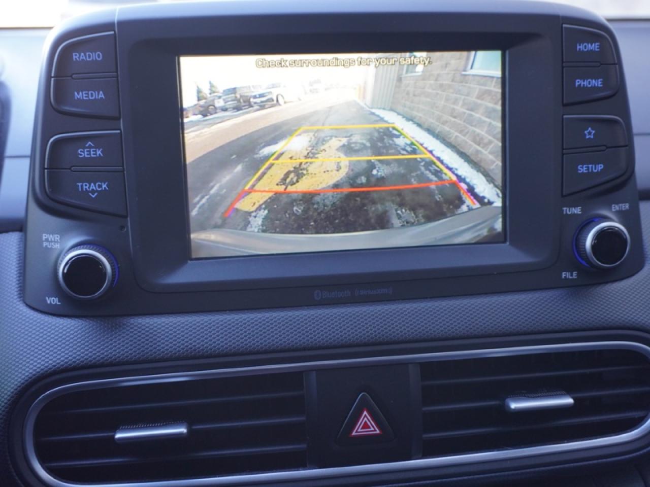 2021 Hyundai KONA 1.6T Trend AWD w/ Two-tone Photo